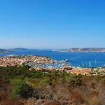 Fiore Con Piscina E Vista Mare Villa