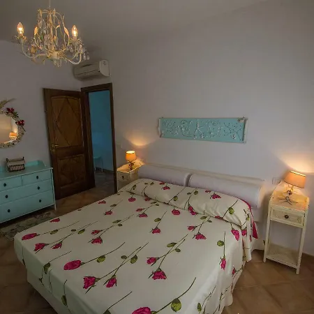 Fiore Con Piscina E Vista Mare * Palau