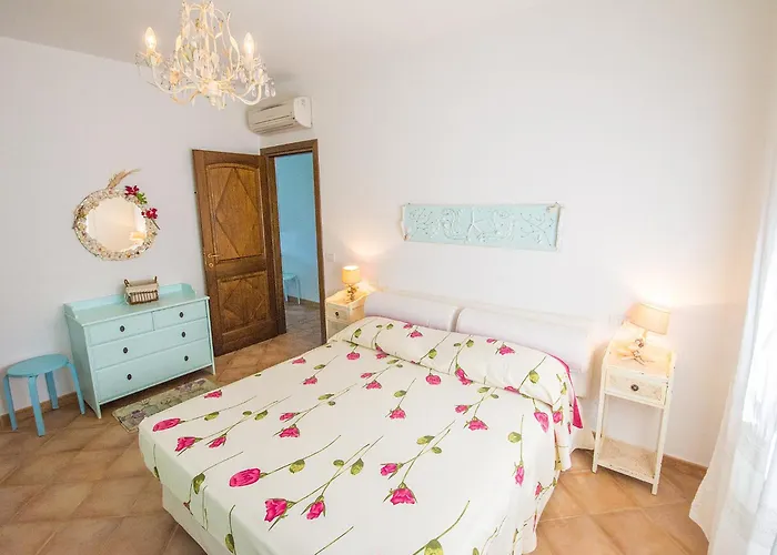 Fiore Con Piscina E Vista Mare *